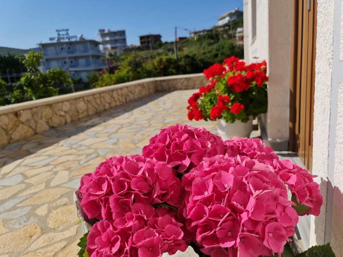 Guesthouse Redilka クサミル エクステリア 写真