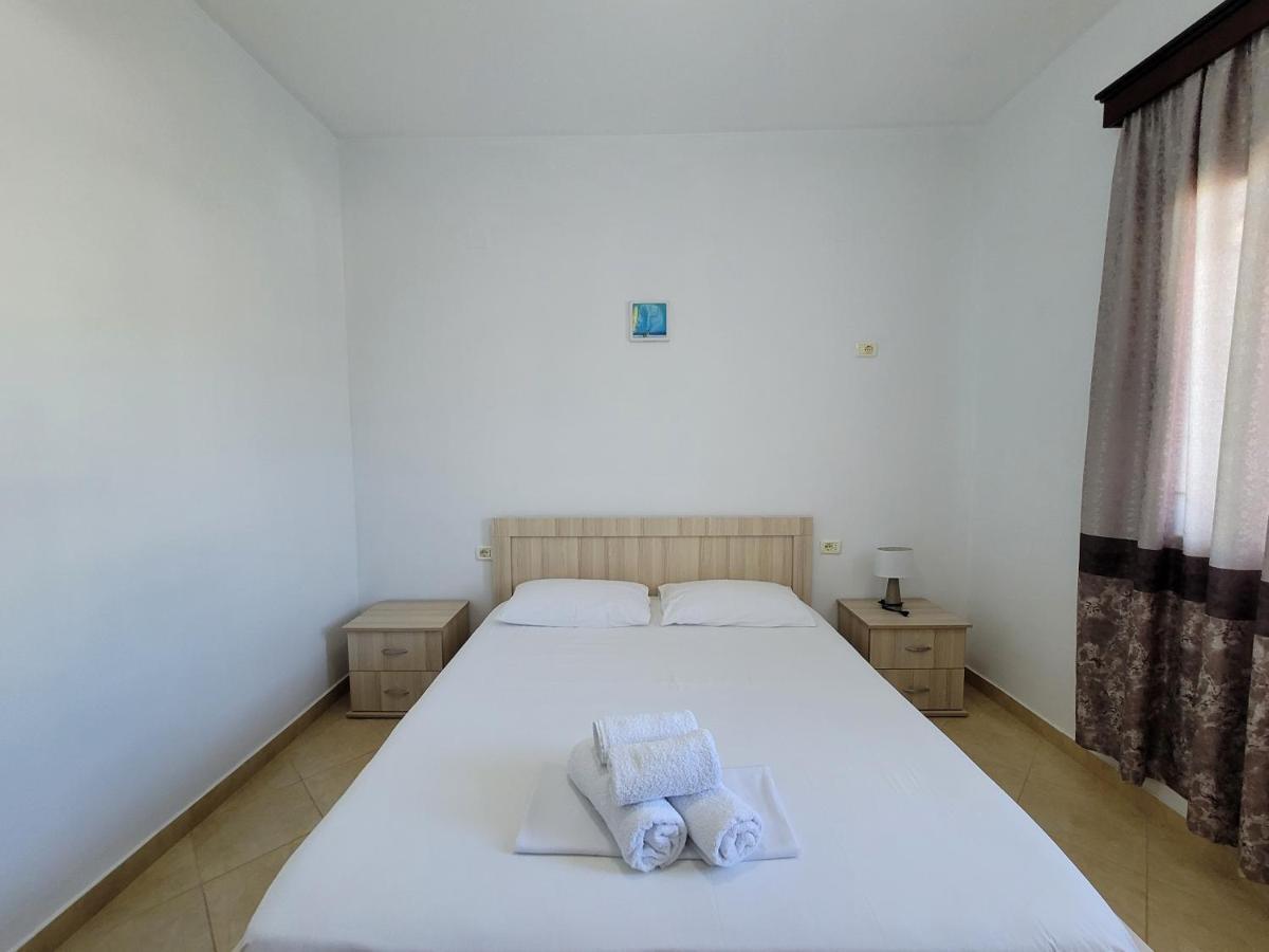 Guesthouse Redilka クサミル エクステリア 写真